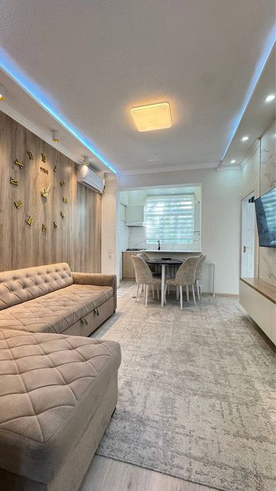 Продам квартиру,Чилонзар 7 квартал,ориентир круг Актепа (мебельный)