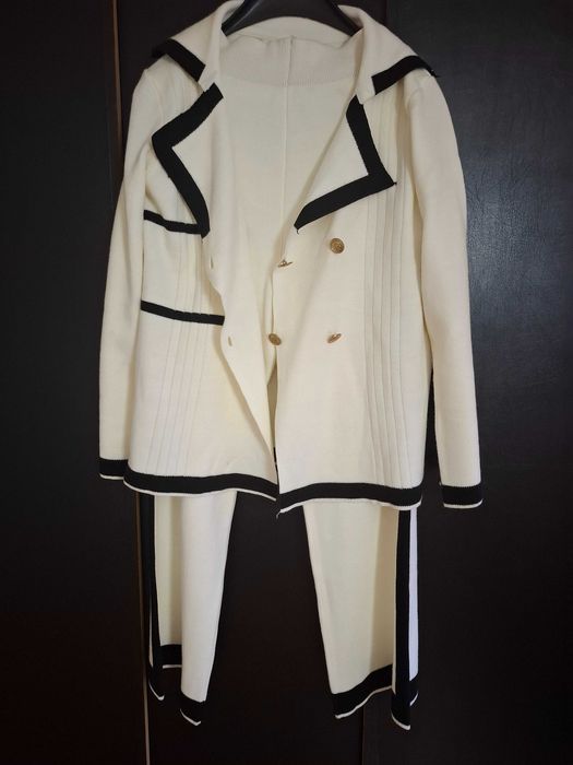 Compleu tricot din doua piese