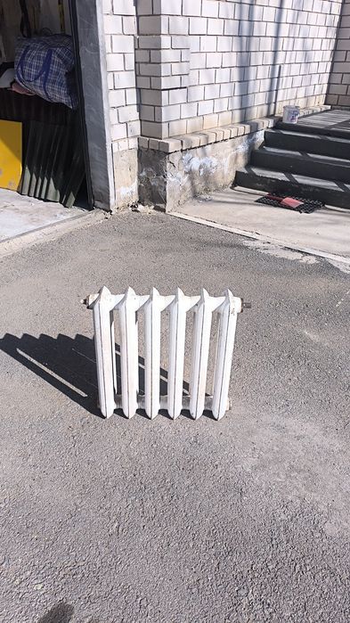 Батарея чугунная
