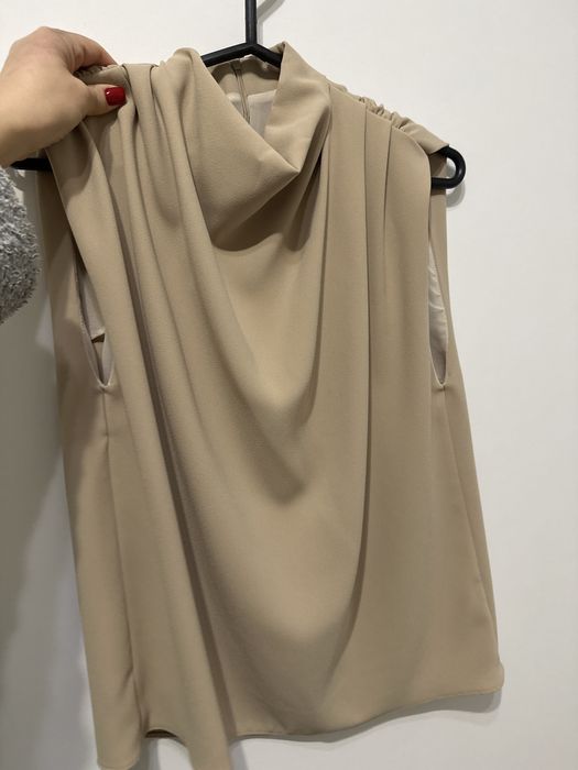 Нова блуза/риза без ръкав