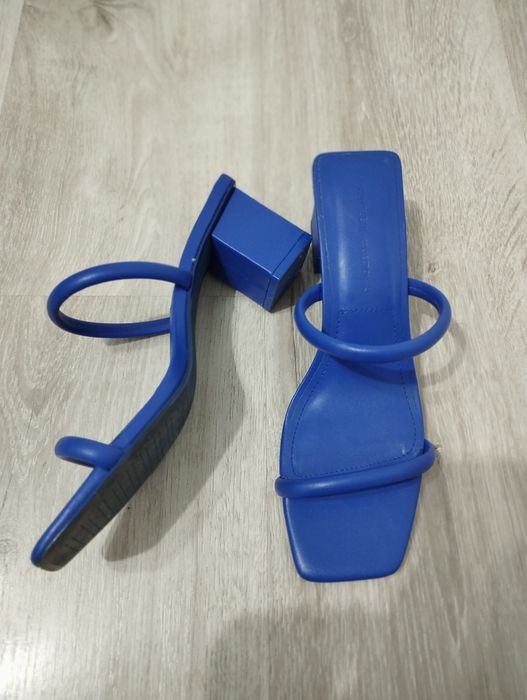 Papuci Albastru Cu Toc Pull & Bear