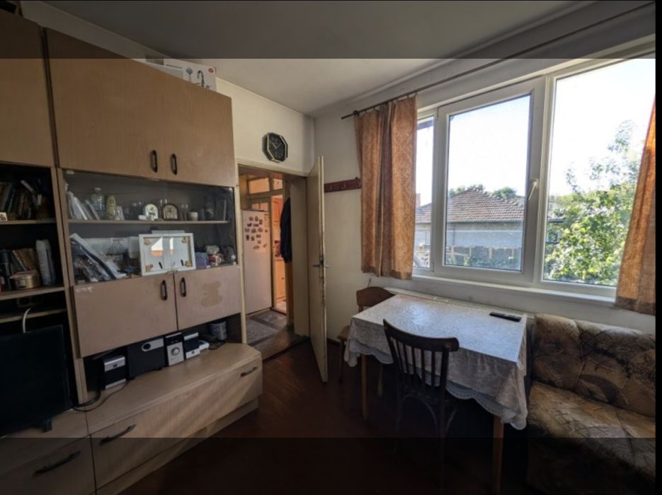 Продава се Къща в Дебелец - 150 кв.м за 476 €/кв.м - Снимка #3