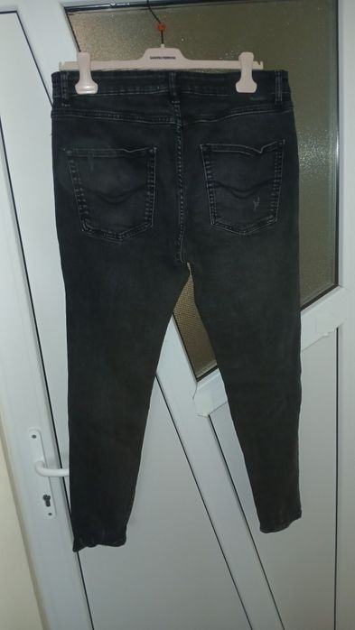 Blugi Negri Pull&Bear