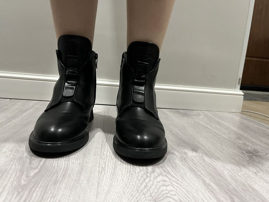 Новые осенние ботинки