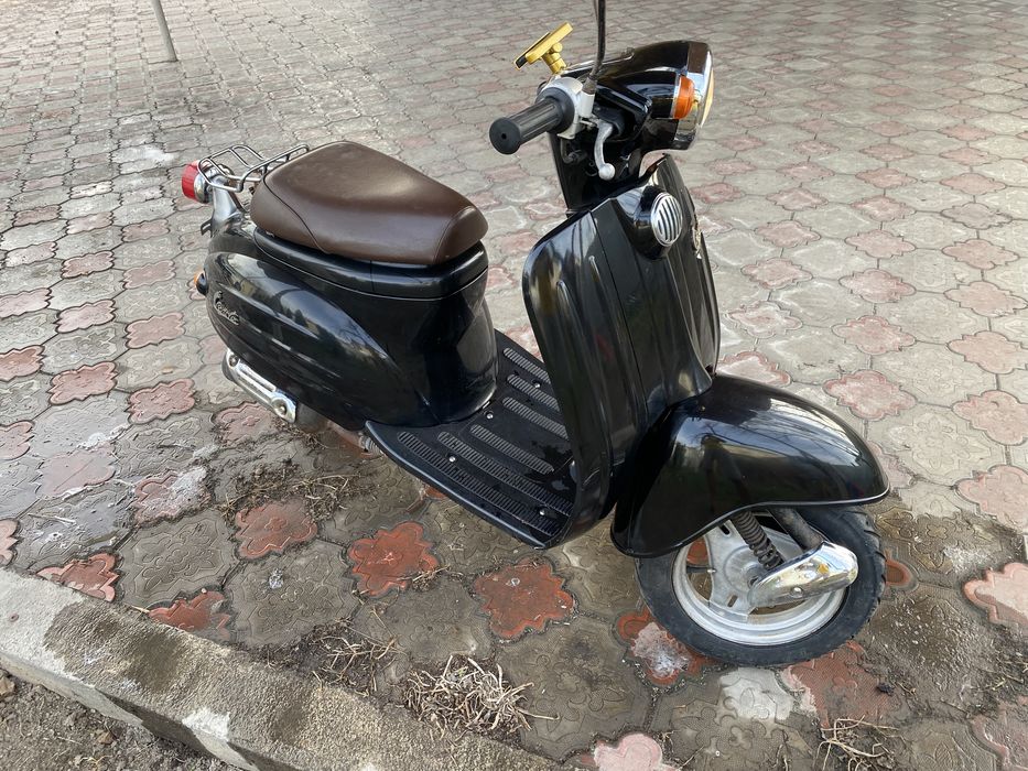 Мопед Suzuki VERDE