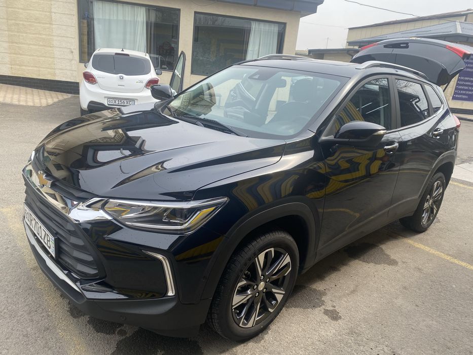 Срочно продается Chevrolet Tracker 2 Premier Plus