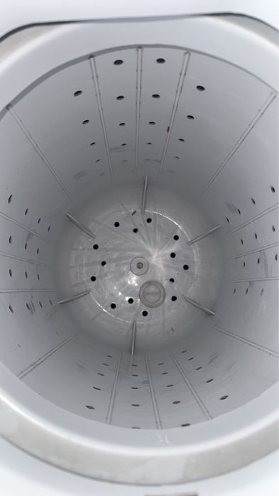 Продам стиральную машину