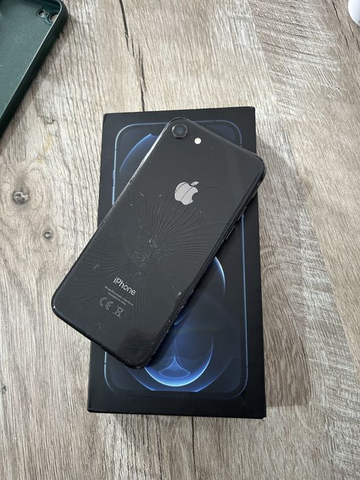 Продается iPhone 8 64gb