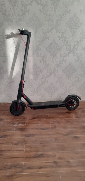 Продам электросамокат