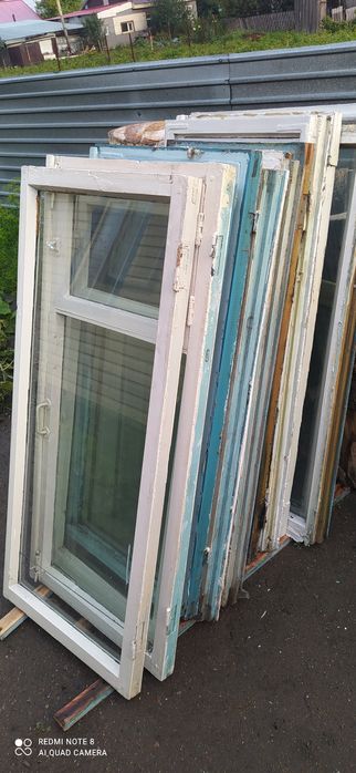 Продам двери оконные рамы