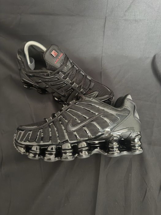 Adidasi nike shox blak