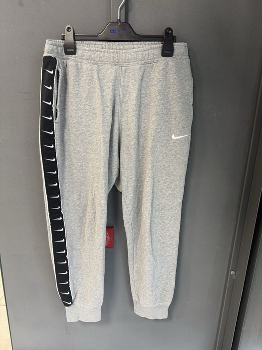 Nike Мъжко Долнище Анцуг Размер M