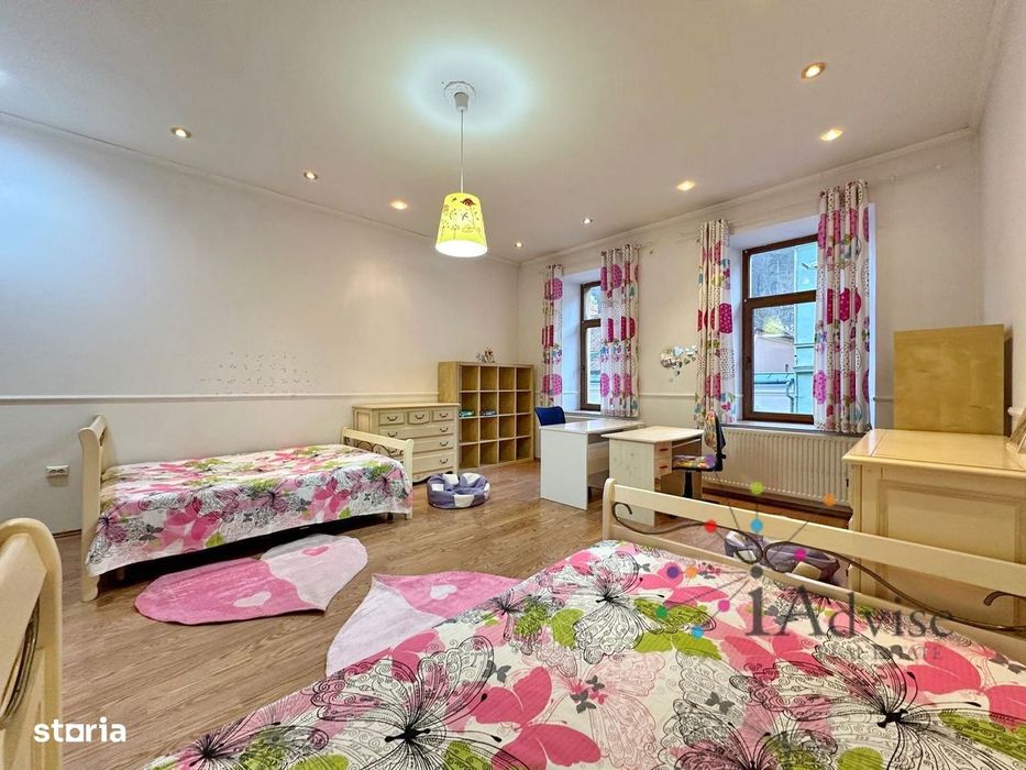 Apartament Vanzare cu suprafata generoasa in Centrul Istoric — fotografia 3