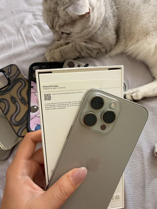 iPhone 16 pro max 256 gb серый