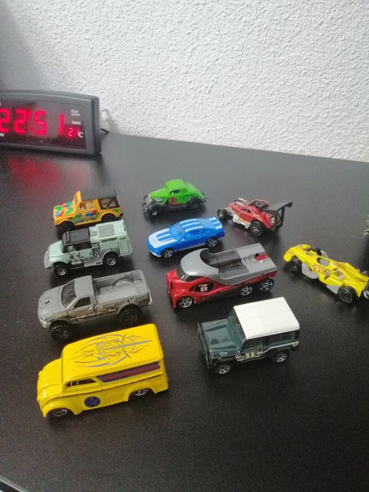 Mașinuțe de fier 50 de lei