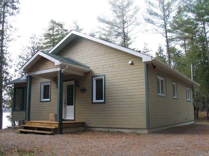 Vand casa modulara 8x8 m panouri sandwich 10 cm