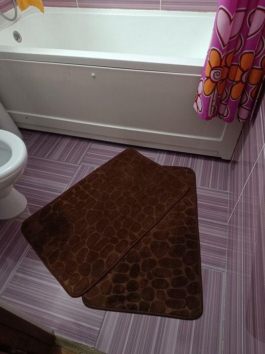 Продам коврик б/у