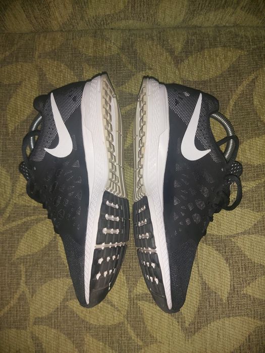 Дамски маратонки Nike и Adidas ultra boost и обувки за футзал Adidas