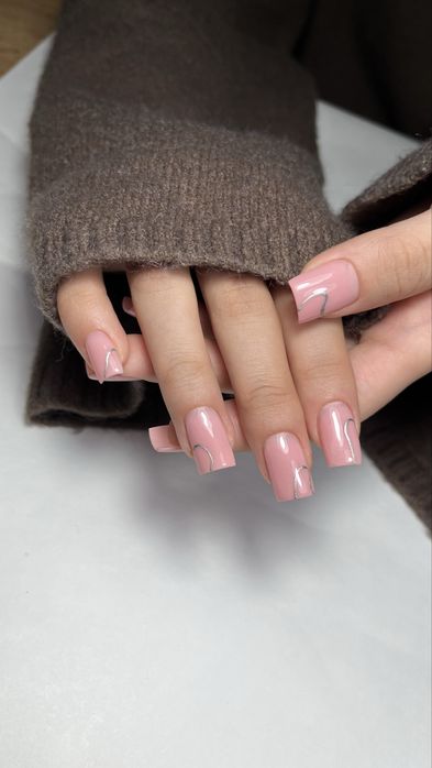 Маникюр, педикюр без выезда