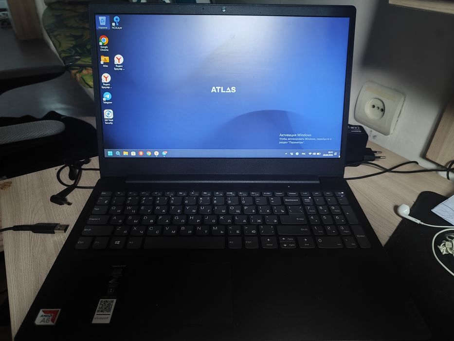 Продается Lenovo ноутбук