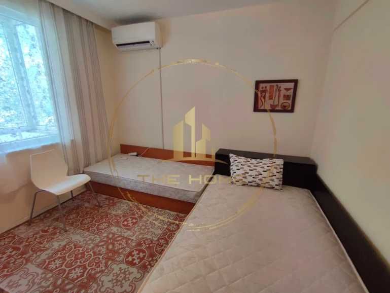 Дава се под наем Двустаен апартамент в Варна, Окръжна болница - 56 кв.м за 390 € - Снимка #1