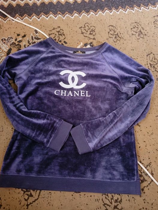 Продам мужскую шапку, кофточка