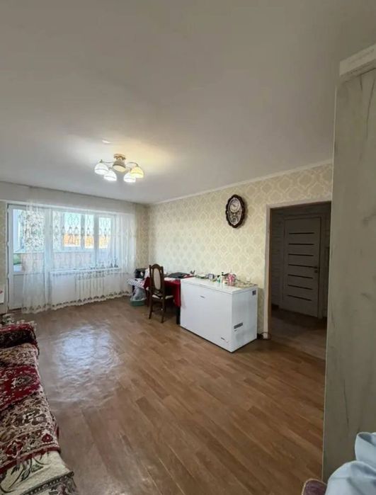 Продам квартиру в мкрн Сарыарка не дорого