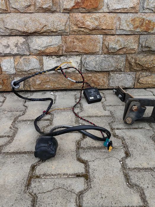 Теглич за Мерцедес (оригинален)