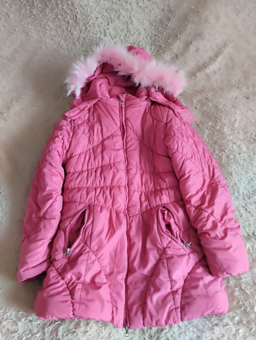 Детские зимние куртки, лыжный костюм.