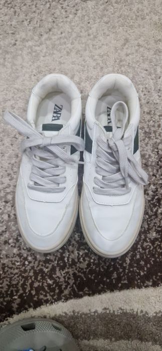 Обувки Zara 35 номер