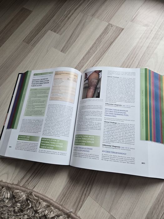 Fitzpatrick's dermatology editia 9 vol 2