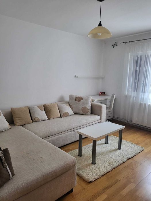 Proprietar închiriez garsonieră