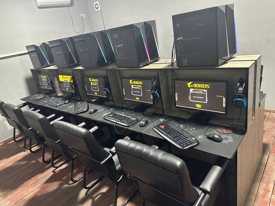 Компютерхона Сотилади