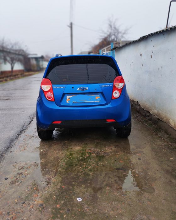 Spark 3 pozitsiya sotiladi