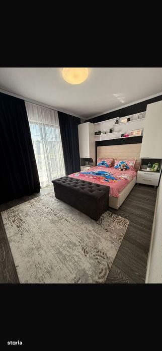 Vila cu 4 camere, zona centrală