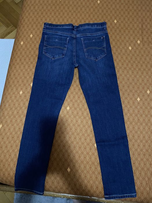 Blugi Tommy Hilfiger pt băieți, vârsta 14 ani, model skinny. Noi!!
