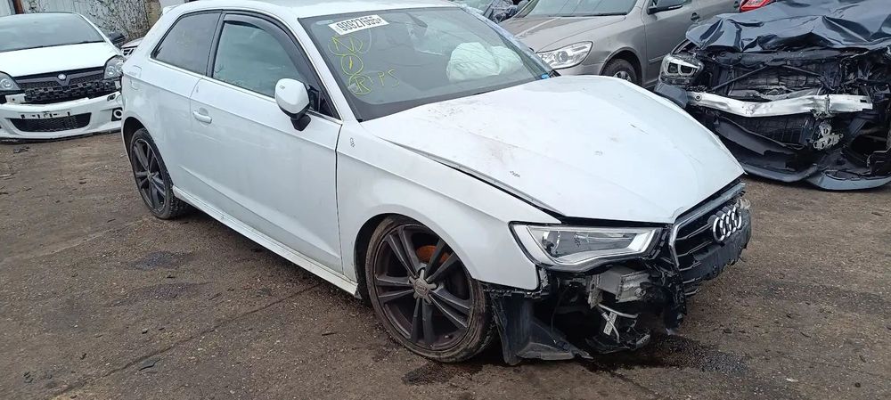 Dezmembrari / Dezmembrez AUDI A3 (8V1) [Fabr 2012-prezent] 2.0 TDI CRBC cutie viteze manuala cod culoare LS9R