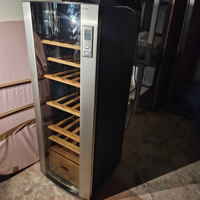 Хладилник за вино