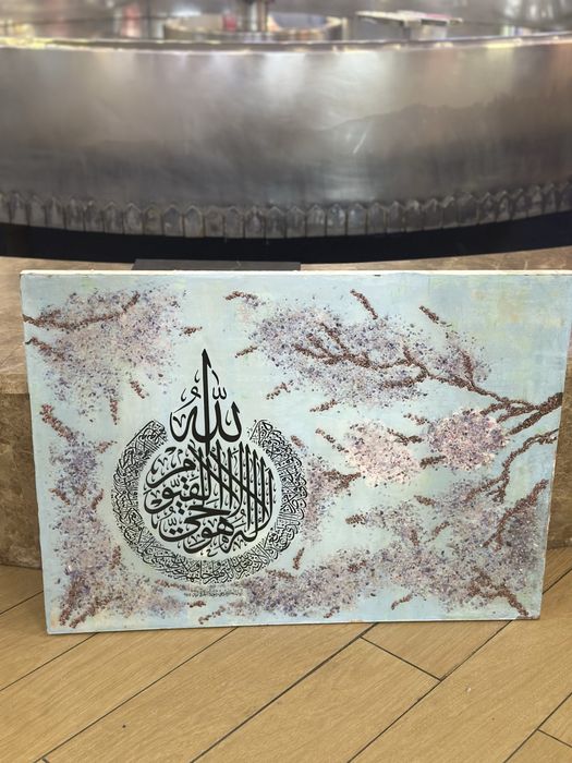 Настенные картины и часы