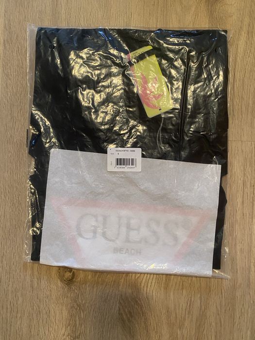 Дамска плажна рокля Guess, размер S, бяла и черна