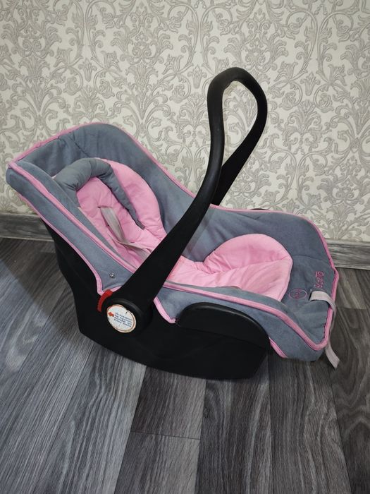 Продам автокресло