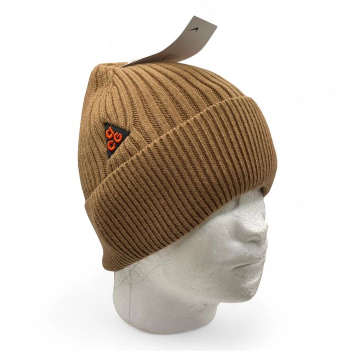 Шапка nike acg новая