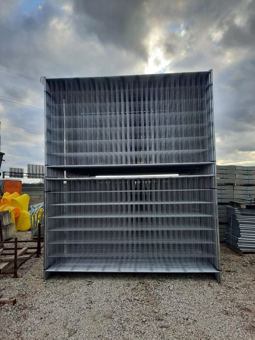 Gard mobil provizoriu imprejmuire santier sau evenimente, bariere