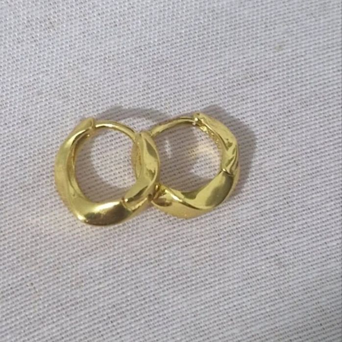 Құм алтын сақина, сырға