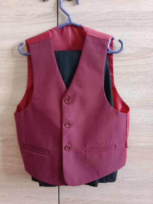 Школьная форма бордовая