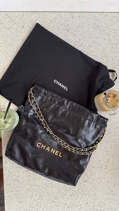 В наличии 2 сумки люкс к*опии Chanel и Bottega