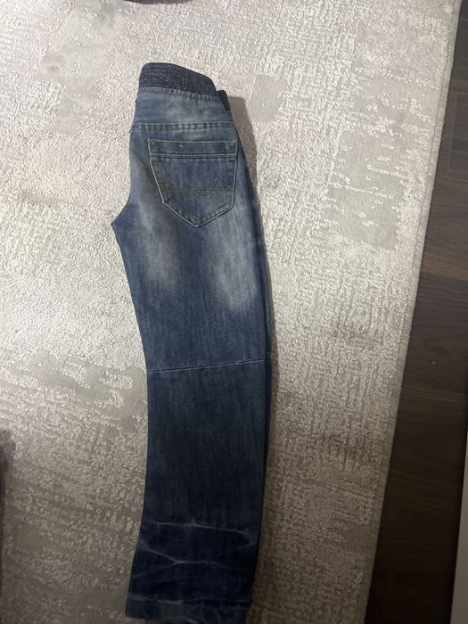 Новые джинсы на мальчика