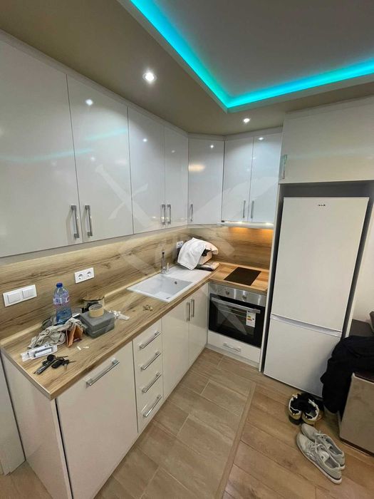 Дава се под наем Двустаен апартамент в Пловдив, Тракия - 60 кв.м за 498.27 € - Снимка #1