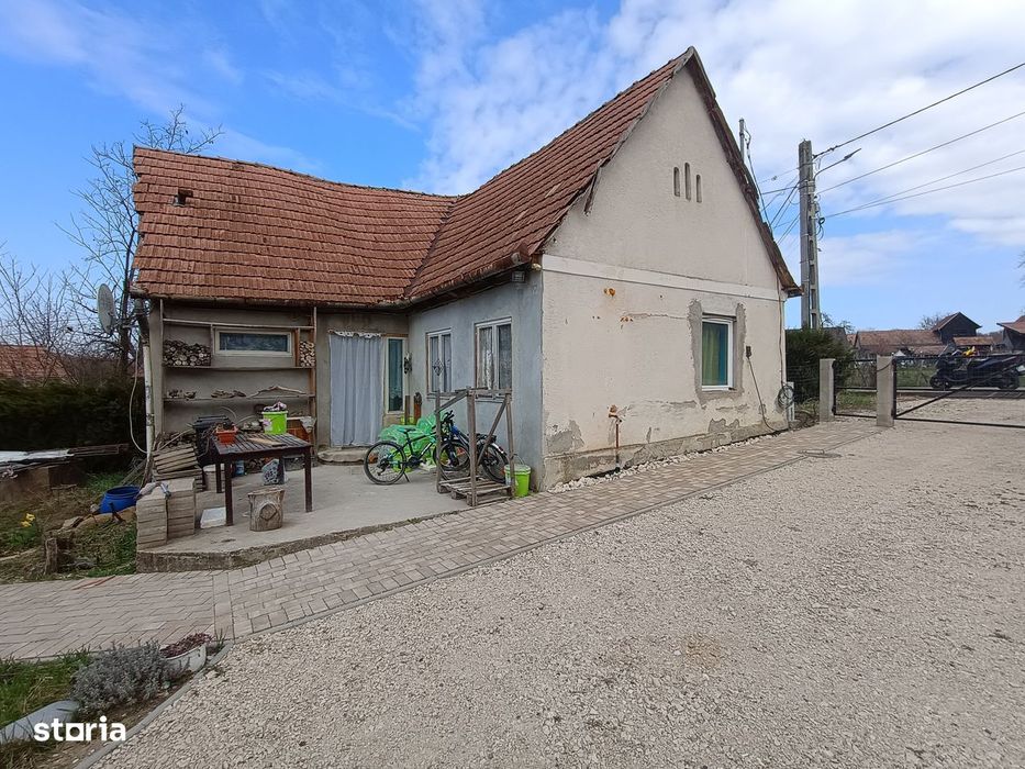 2 case pe curte / posibila investitie