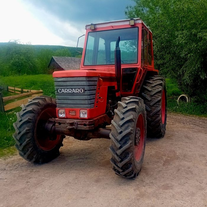 Vând tractor Cararo